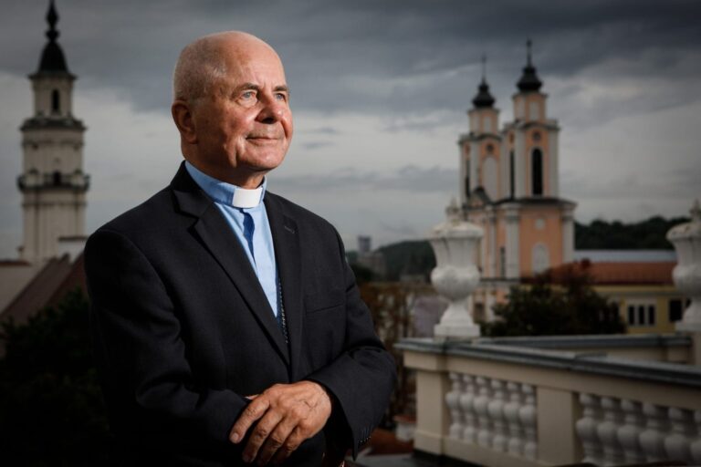 Kardinolas Sigitas Tamkevičius. Kristaus Krikštas