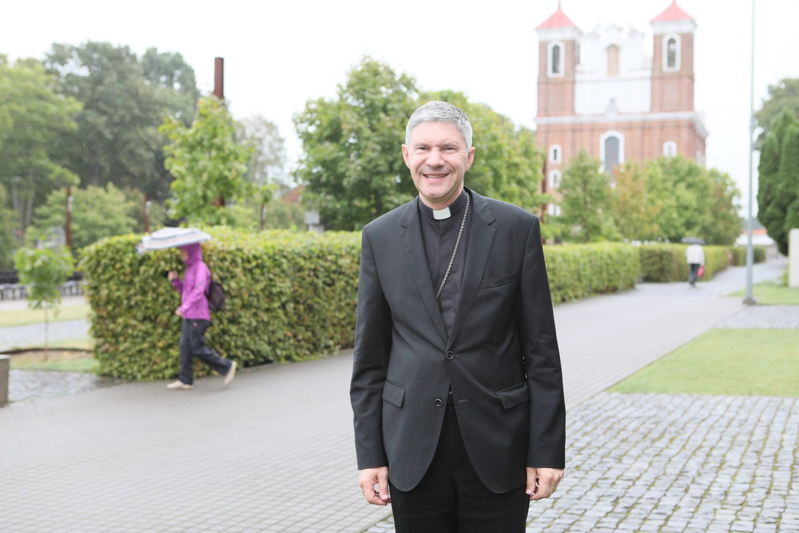 Kauno arkivyskupas emeritas Lionginas Virbalas šypsosi