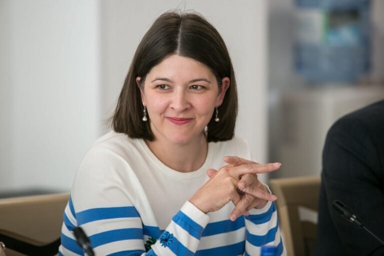 Lietuva gavo 289 mln. eurų avansą ekonomikai gaivinti