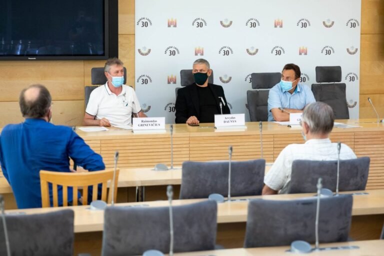 „Šeimos gynimo maršo“ organizatoriai skelbia įkūrę asociaciją