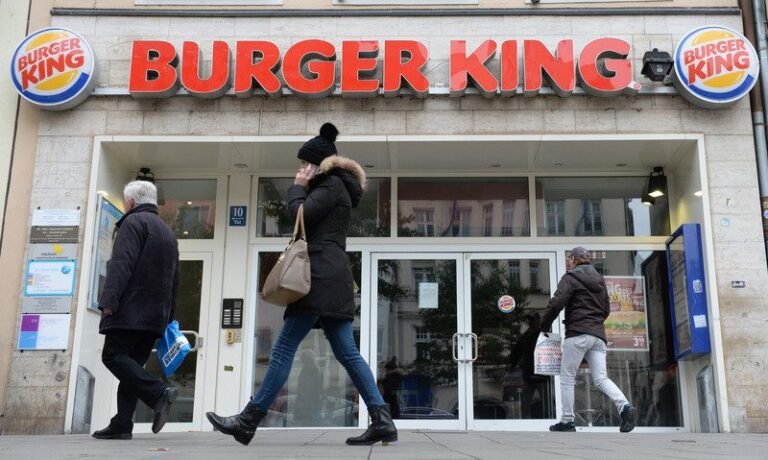 Po krikščionių protestų „Burger King” Ispanijoje atšaukė įžeidžiančią reklamos kampaniją