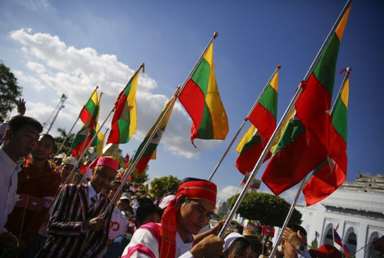 Mianmaro karinė chunta buvusiai prezidentei Aung San Suu Kyi skyrė dar šešerius metus nelaisvės