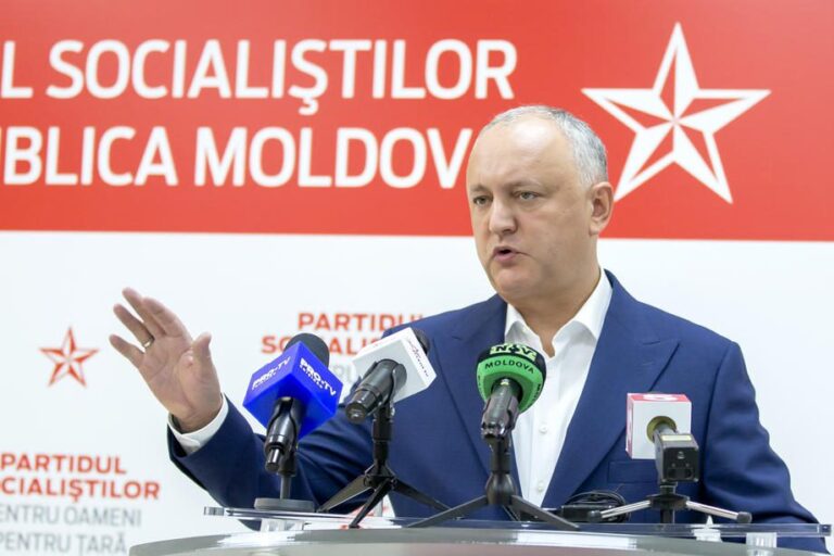 Moldovoje buvęs prezidentas I. Dodonas sulaikytas už „valstybės išdavystę“