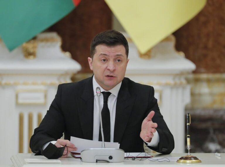 Ukraina mini „Vienybės dieną“, Vokietijos kancleris nenori eiti „prieš Rusiją”