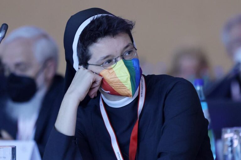 Vokietijoje nesutarimai dėl Sinodinio kelio ir toliau gilėja