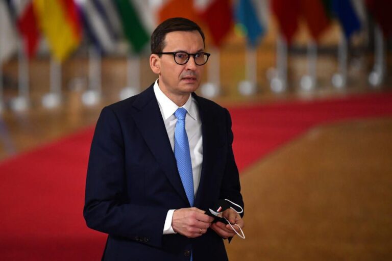 Lenkijos premjeras pristatė ekonomikos „derusifikavimo“ planus