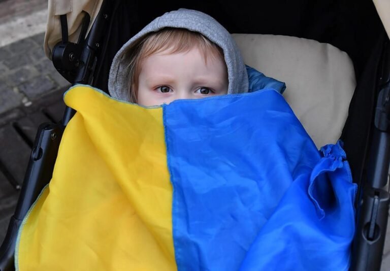 Ukrainos berniuko giesmė apskriejo internetą