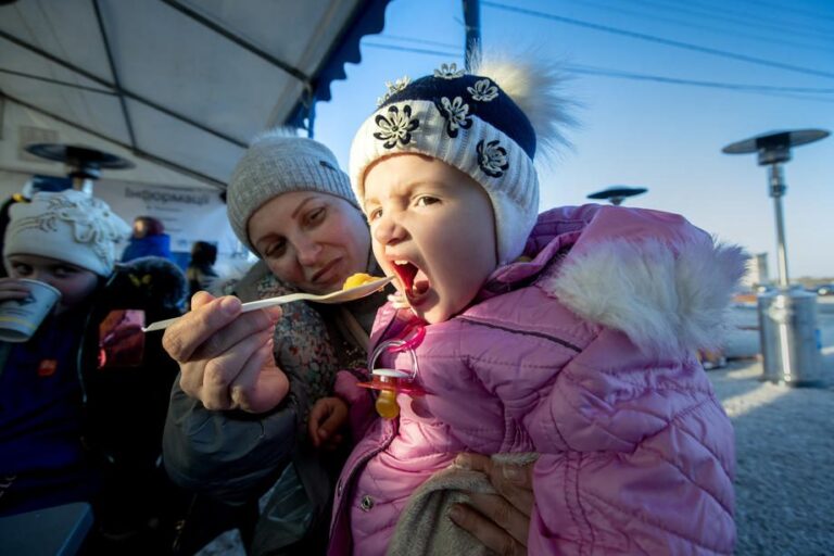 Lietuvoje registravosi 28,7 tūkst. karo pabėgėlių iš Ukrainos