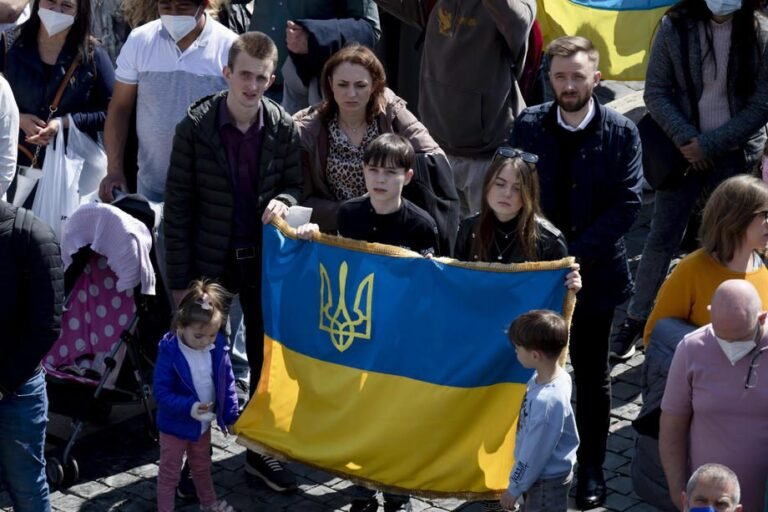 Popiežius: Ukrainoje vyksta beprasmiškos skerdynės
