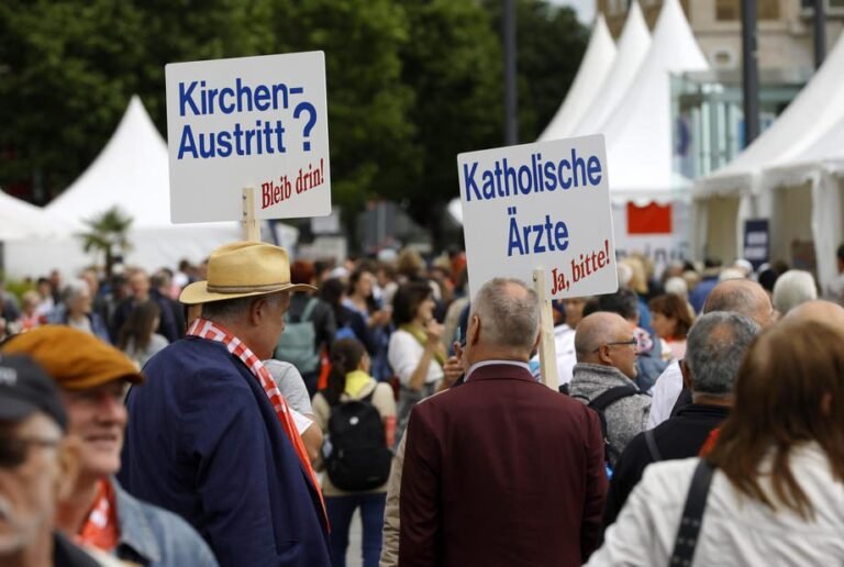 Katalikų Bažnyčią Vokietijoje paliko rekordinis tikinčiųjų skaičius