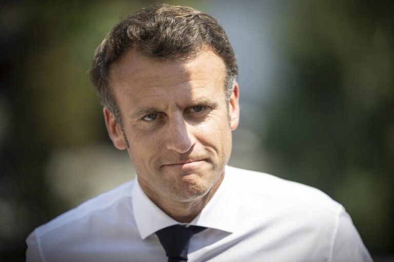 E. Macronas: Gazos Ruože laikomų įkaitų išlaisvinimas turi būti pirminis tikslas