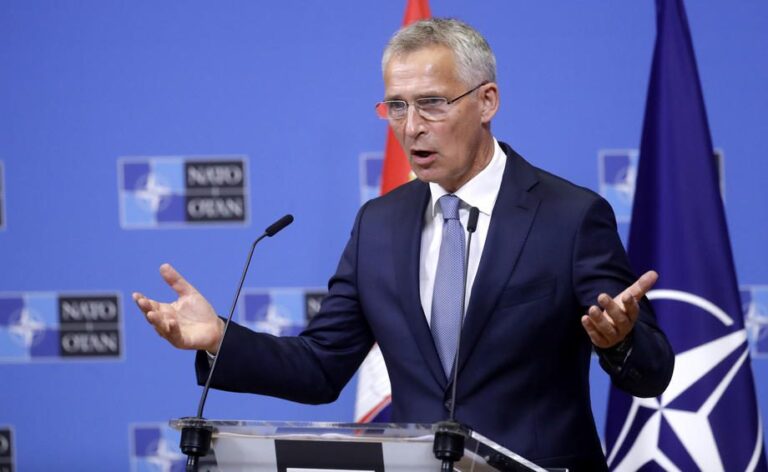NATO vadovas: Ukrainą „tvirtai palaiko abi“ JAV partijos