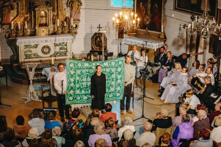 Skaitytojų paštas. Paberžės bažnyčia tampa kultūros namais?