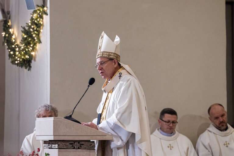 Vilniaus arkivyskupas Gintaras Grušas: taika yra gailestingumo vaisius