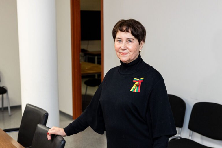 Teismas išteisino kurstymu prieš rusakalbius kaltintą Aliną Laučienę