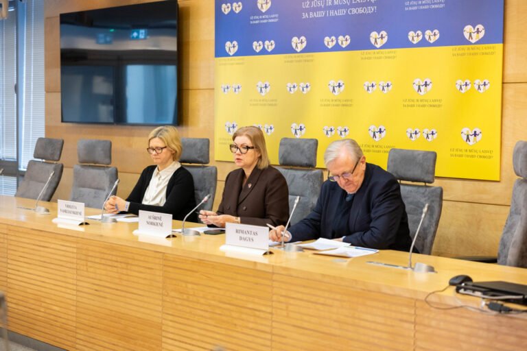 Spaudos konferencijos „Lietuvos demografiniai iššūkiai ir šeimos politika užsienio patirties kontekste“ vaizdo įrašas