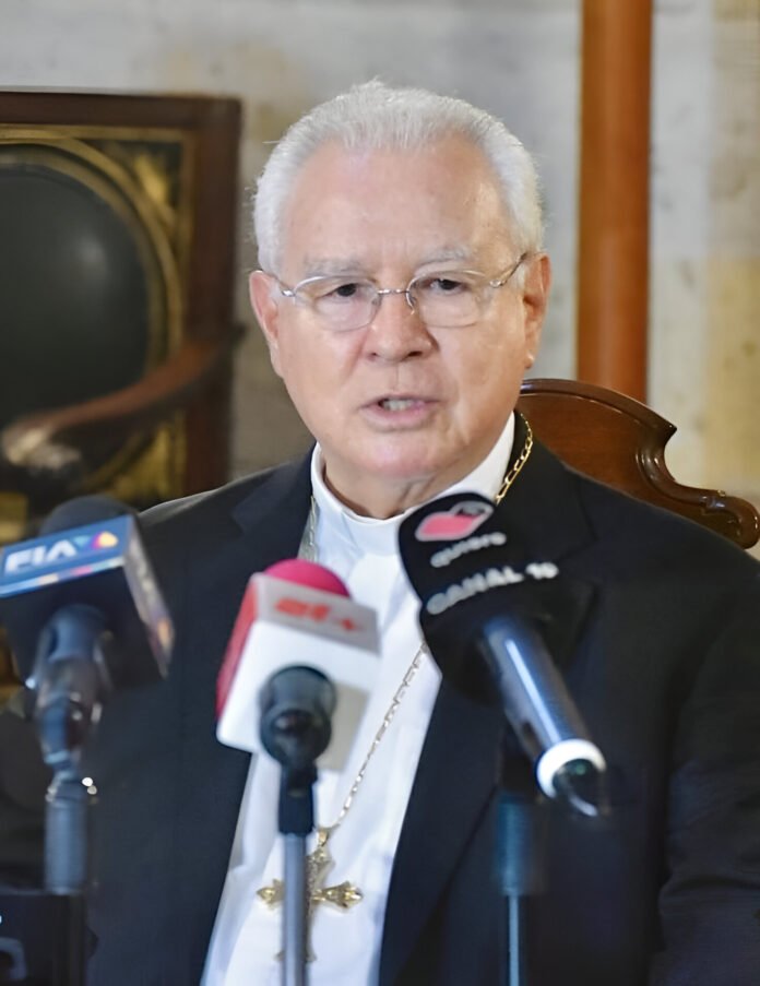 Meksikos arkivyskupas kardinolas José Francisco Roblesas Ortega / Soc. tinkl7 nuotr.