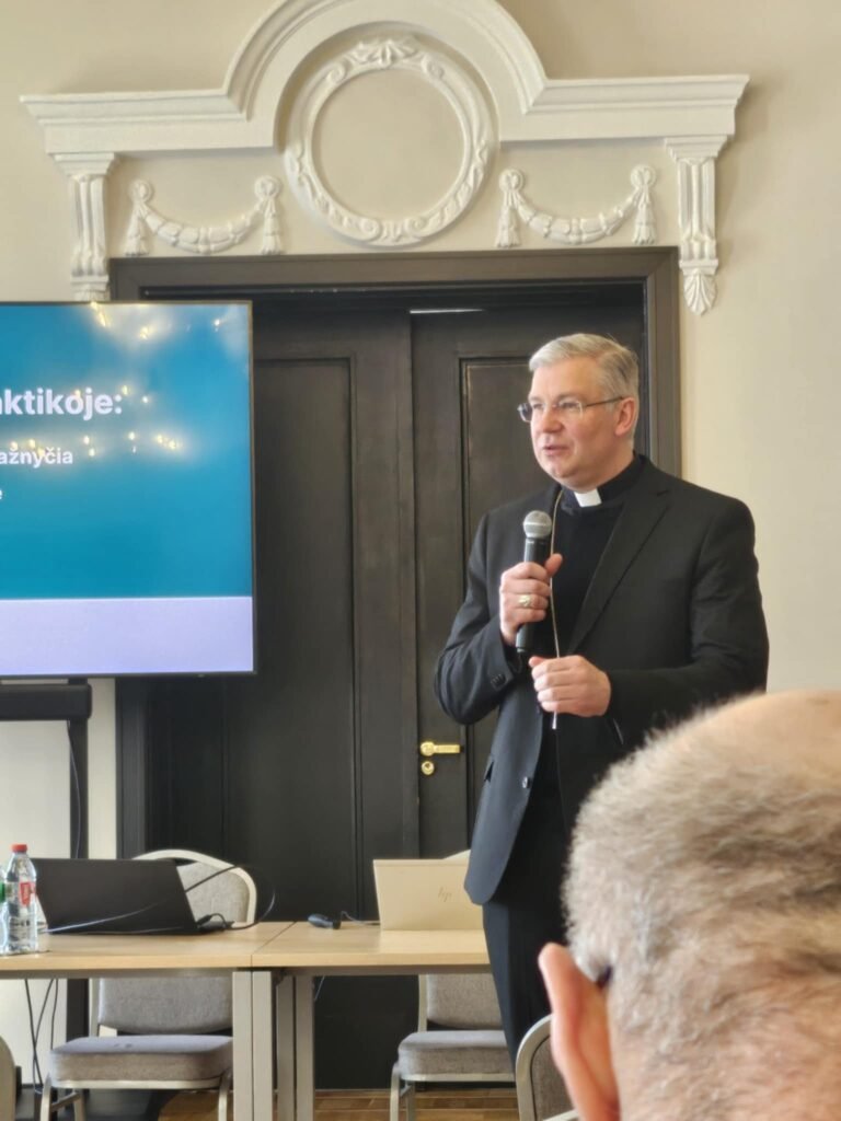 Kaune įvyko arkivyskupijos dvasininkų ugdymo konferencija