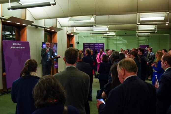 JK parlamento narys Davidas Smithas, specialusis pasiuntinys religijos ar įsitikinimų laisvei, „World Watch List“ pristatyme Vestminsteryje / Oganizacijos nuotr.