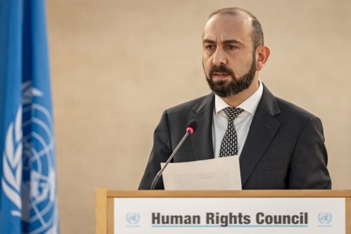 Armėnijos užsienio reikalų ministras Araratas Mirzojanas / EPA nuotr.