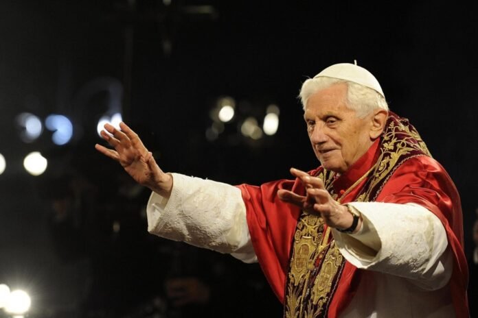Popiežius Benediktas XVI / EPA nuotr.
