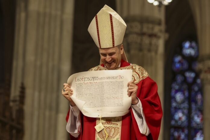 Naujasis Niujorko arkivyskupas Ronaldas Hicksas / EPA nuotr.