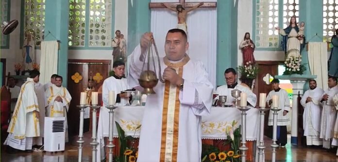 Mišių akimirka / Soc. tinklų nuotr.