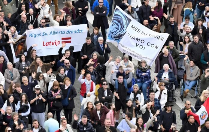 Popiežius Leonas pirmą kartą paminėjo maldininkus iš Lietuvos / Soc. tinklų nuotr.