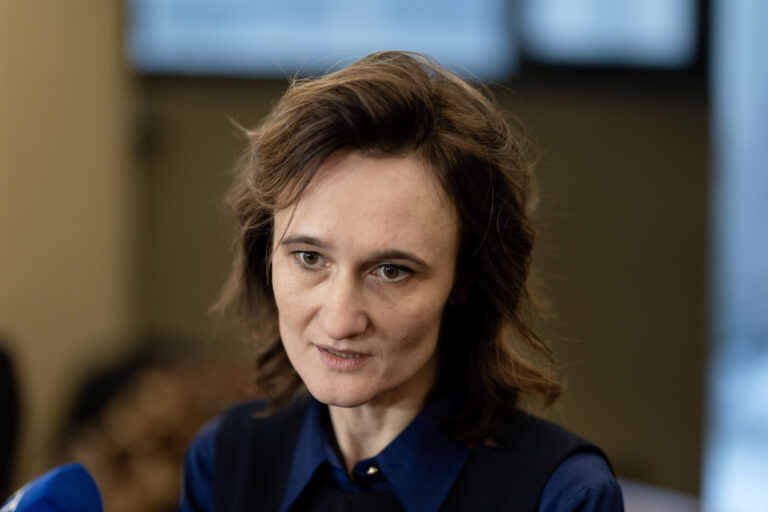 Viktorija Čmilytė-Nielsen teisme teigia neliepusi policijai malšinti riaušių