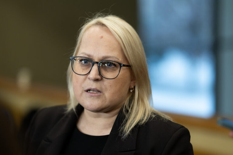 Ligita Girskienė siūlo valstybines pensijas skirti tris ir daugiau vaikų išauginusiems tėvams