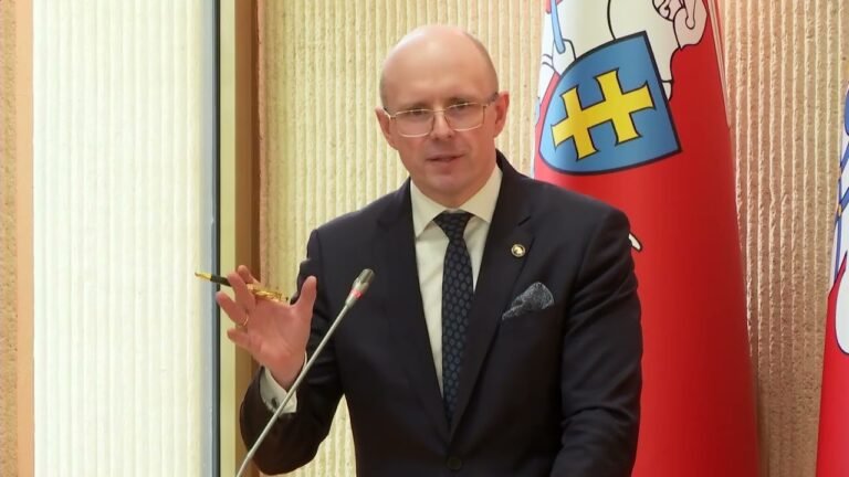 Dr. Jerzy Kwasniewski. Šeimos teisių konvencijos projektas: nauji pagrindai tarptautiniam šeimos teisių stiprinimui ir demografinės politikos plėtrai