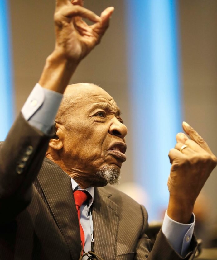 Afroamerikiečių pilietinių teisių aktyvistas, autorius ir Biblijos mokytojas Johnas Perkinsas / Soc. tinklų nuotr.