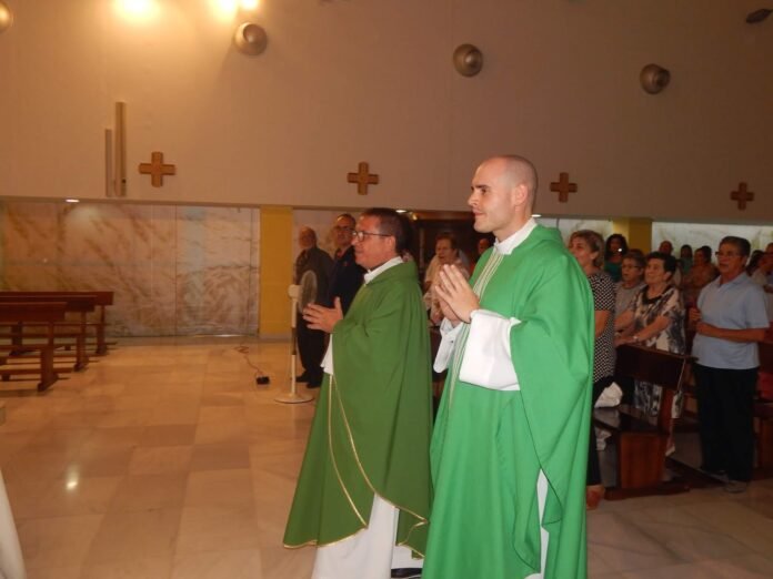 Kunigas Carlosas Maria Fortesas / Soc. tinklų nuotr.