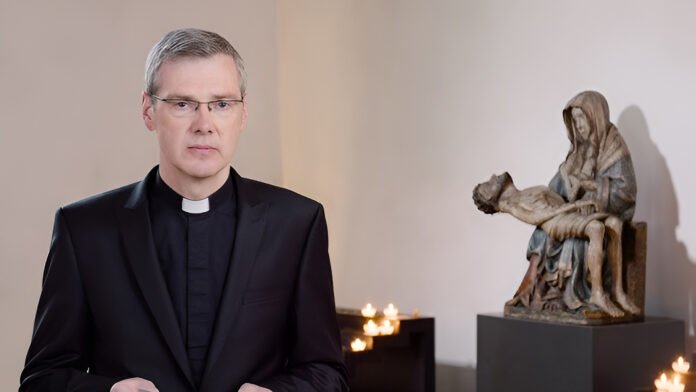 Vokietijos vyskupų konferencijos naujasis pirmininkas vyskupas Heineris Wilmeris / Ekranvaizdis