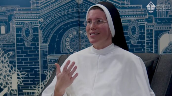 Dominikonė sesuo Amelia Hueller / Ekranvaizdis