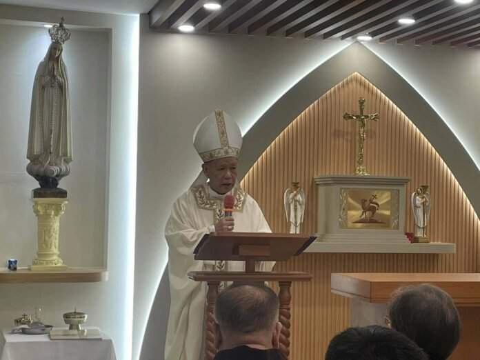 Kardinolas Jose Advincula / Soc. tinklų nuotr.