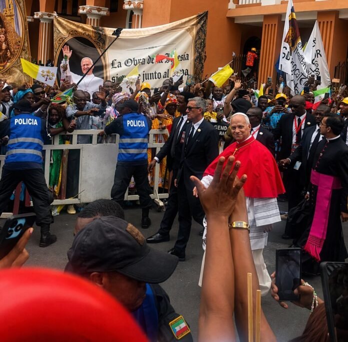 Popiežius Pusiaujo Gvinėjoje / Vietinių žmonių nuotr.