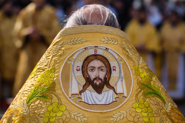 Velykų slėpinys – krikščioniško gyvenimo šerdis