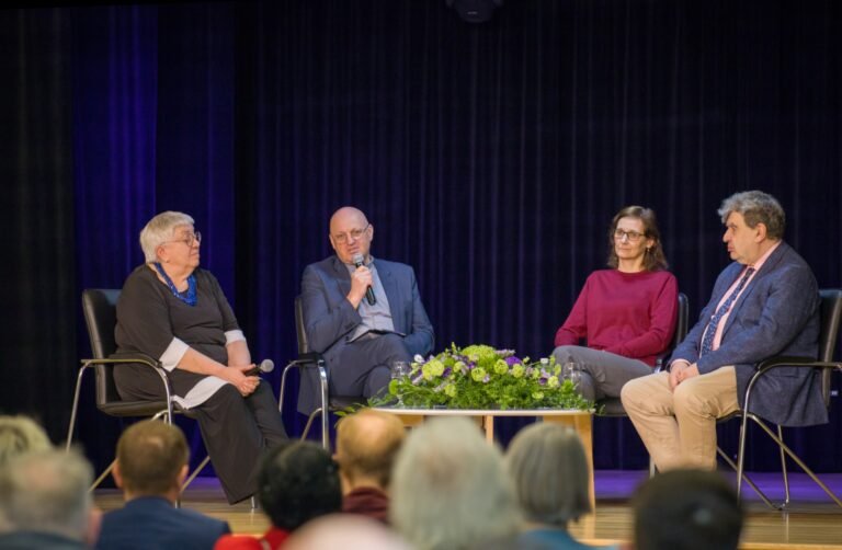 Kaišiadorių vyskupijos 100-čio renginys „Šimtmečio dialogas“
