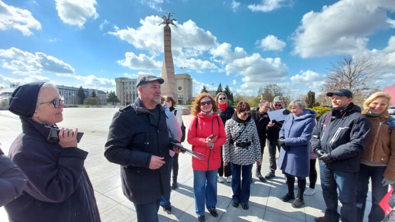 Pasivaikščiojimas Palaimintojo Jurgio pėdsakais po Marijampolę