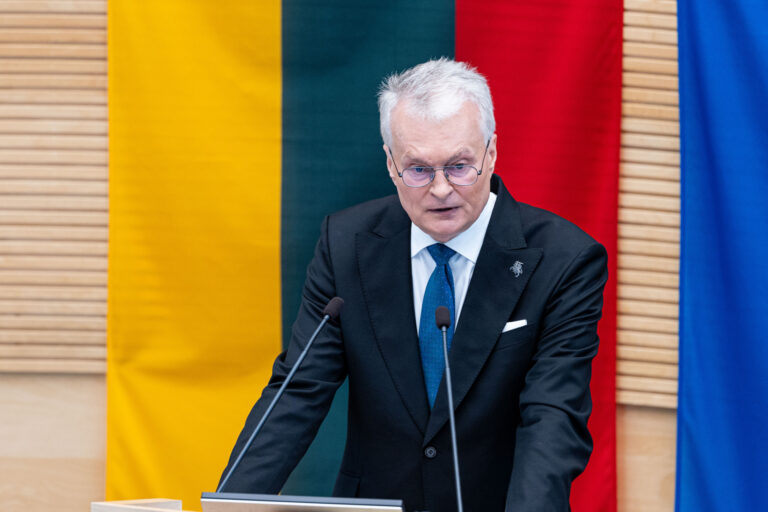 Gitanas Nausėda Seime skaitė savo metinį pranešimą