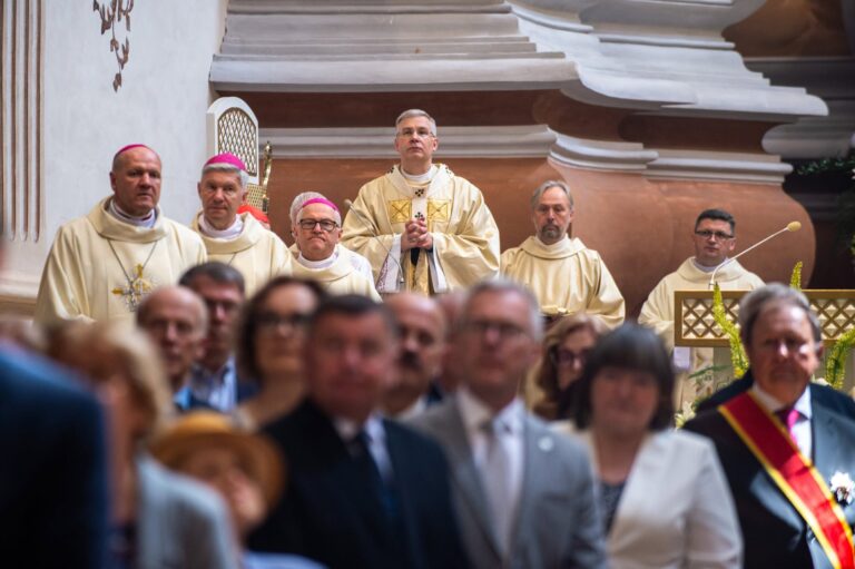 Kauno arkivyskupijos bendruomenė dėkojo už 100 gyvavimo metų