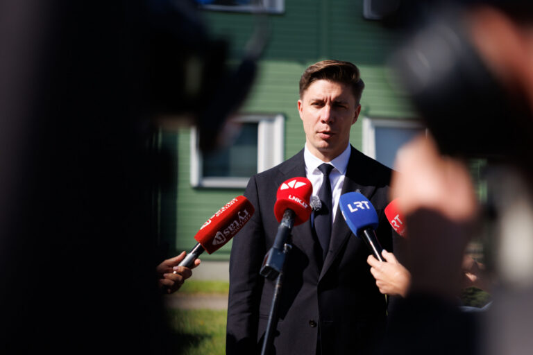 Įtarimai kunigams paskatino politikus kalbėti apie viešą seksualinių nusikaltėlių registrą ir įstatymų pakeitimus