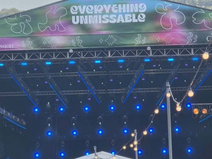 Krikščioniško festivalio „Big Church Festival“ iškaba / Soc. tinklų nuotr.