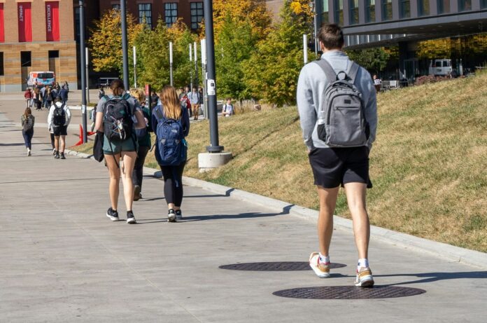 studentai