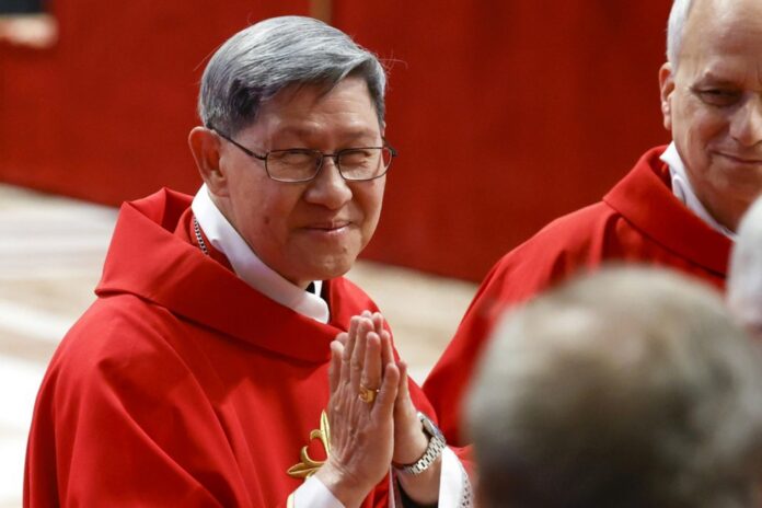 Kardinolas Luisas Antonio Tagle / EPA nuotr.