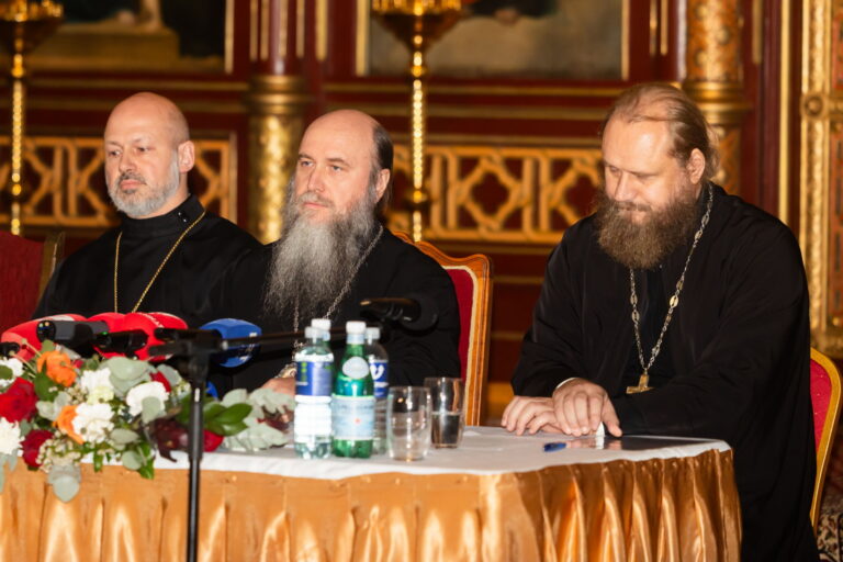 Trakų vyskupas Ambrosijus: vyksta puolimas prieš mūsų Bažnyčią