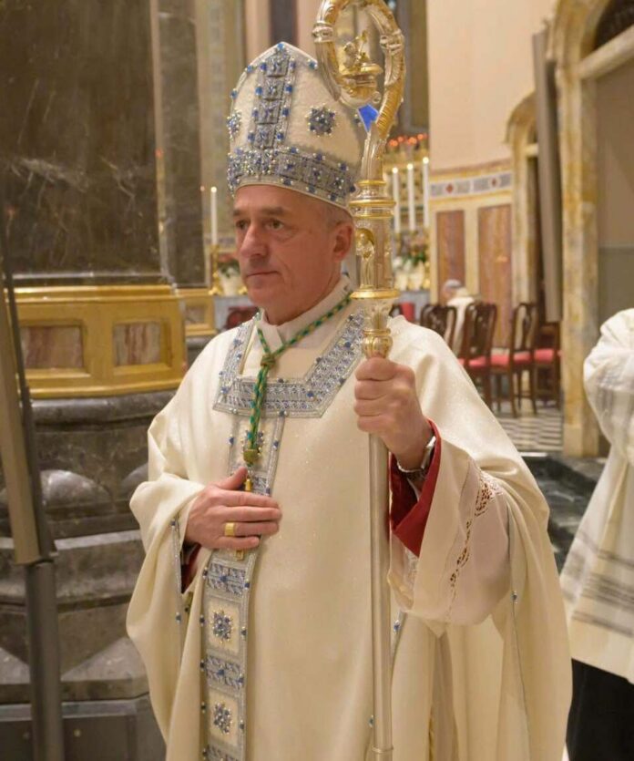 Arkivyskupas Vittorio Francesco Viola / Soc. tinklų nuotr.
